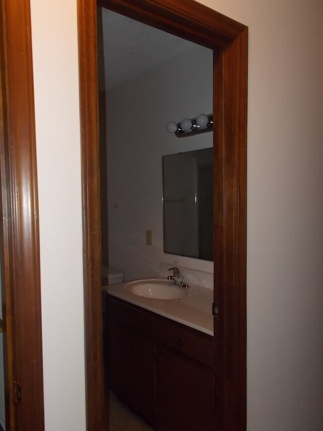Building Photo - 1533 College Way