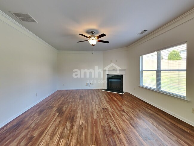 Building Photo - 2145 Villa Spring Ct