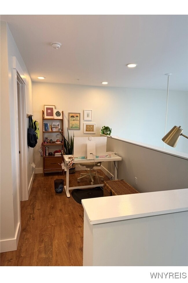 Building Photo - 1585 Hertel Ave