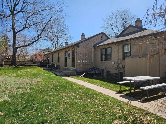 Building Photo - 2133 S Grant St