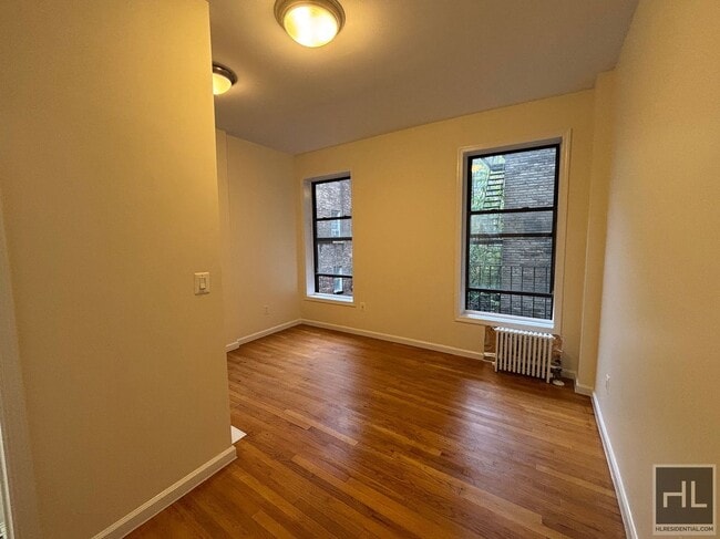 Building Photo - 53 W 72nd St