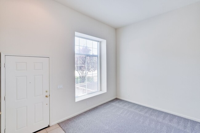 Building Photo - 3013 Goodacre Ct