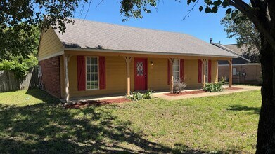 Building Photo - Charming 3-Bedroom Home in Horn Lake-Comfort & Convenience Await!