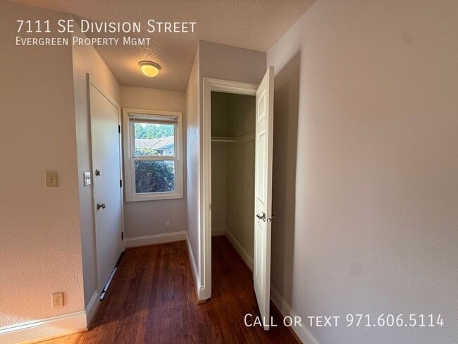 Building Photo - 7111 SE Division St