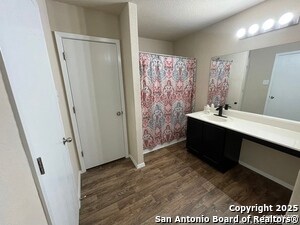 Building Photo - 10014 Raspberry Oak