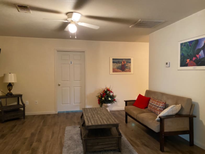 Living Area - 20799 Pine Island Rd