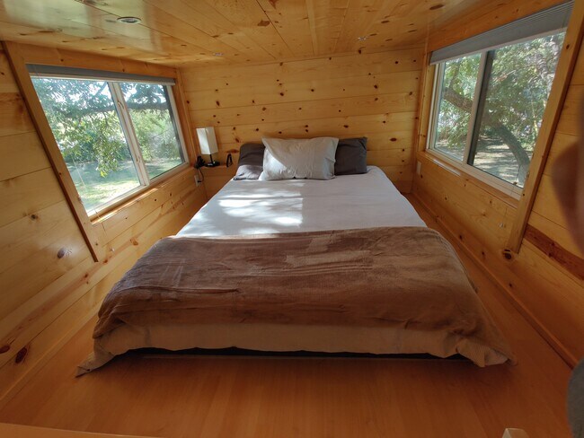 Building Photo - 2509 FM1984