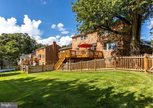 Building Photo - 7811 Falstaff Rd