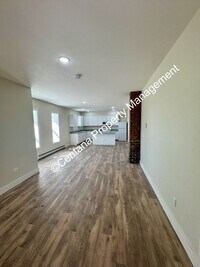 Building Photo - 614 N Alaska St