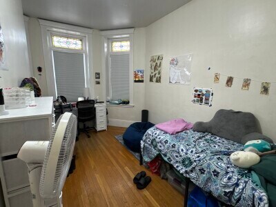 Building Photo - 448 Park Dr