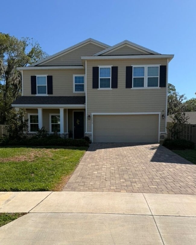 Building Photo - 4 Bedroom/3 Bath two-story home in Arbor Greens