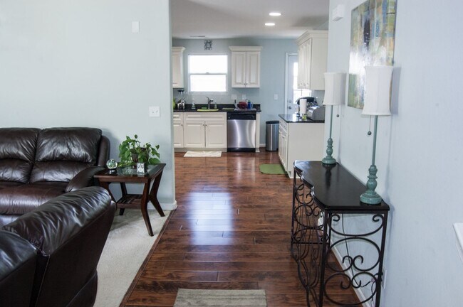 Building Photo - Single Family Home in Norfolk