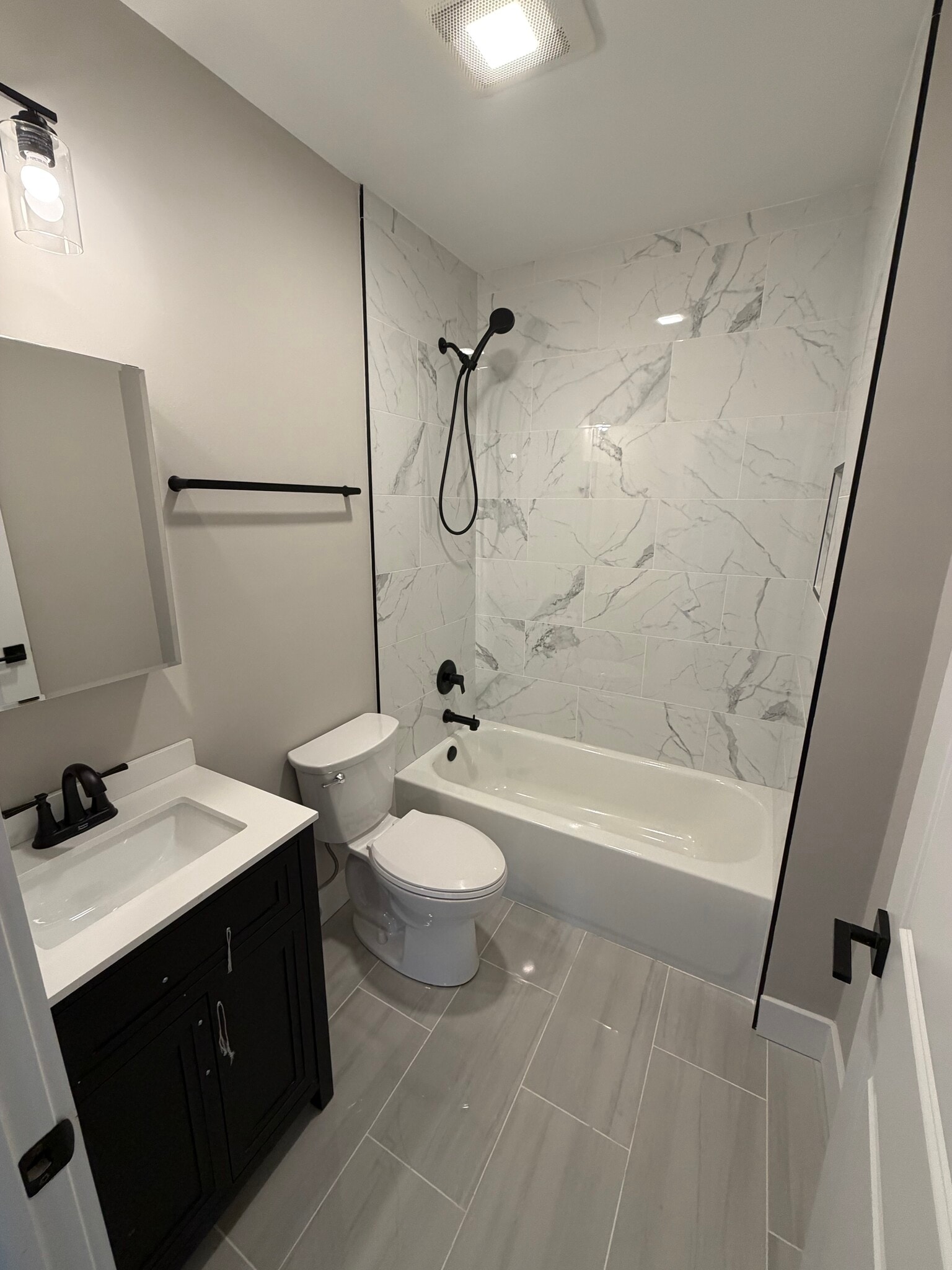 Building Photo - 2544 Williams Ave