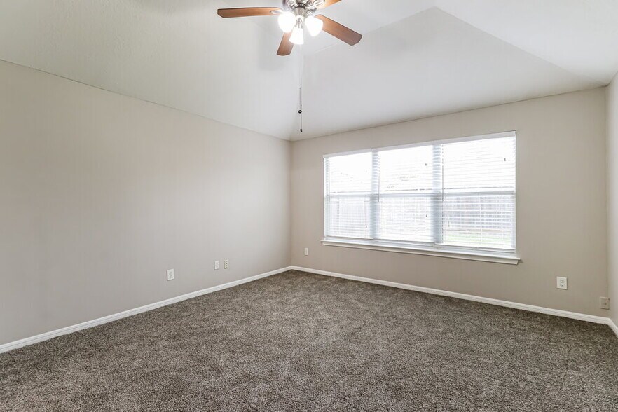 Building Photo - 4918 Bryant Ridge Rd