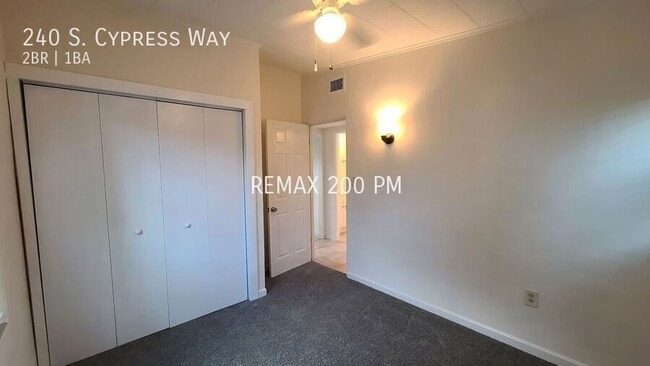 Building Photo - 240 S Cypress Way