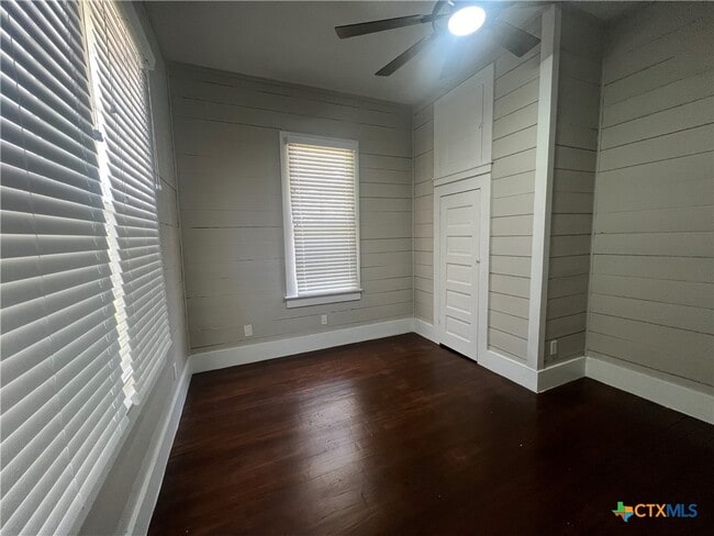 Building Photo - 16862 FM306