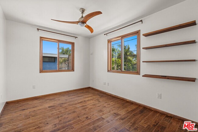 Building Photo - 660 San Juan Ave