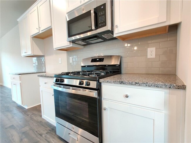 Building Photo - 331 Mahone Dr