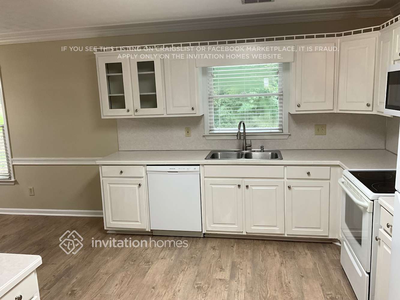 Building Photo - 169 Simeon Dr