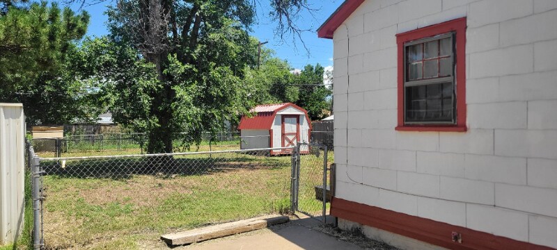 Building Photo - 4003 S Bowie St