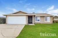 Building Photo - 215 Loy St.