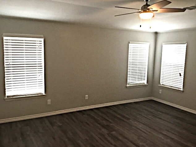 Building Photo - 22327 Highland Point Ln