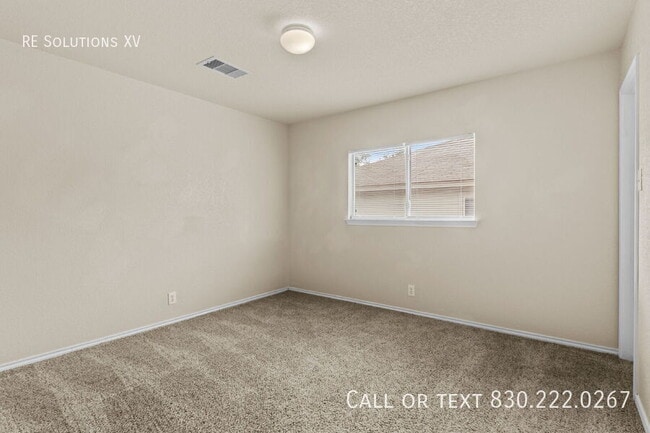 Building Photo - 622 Butler Point