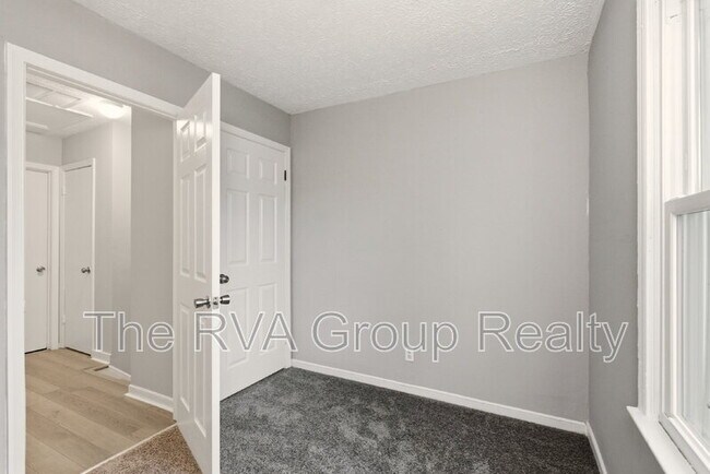 Building Photo - 3202 Utah Pl