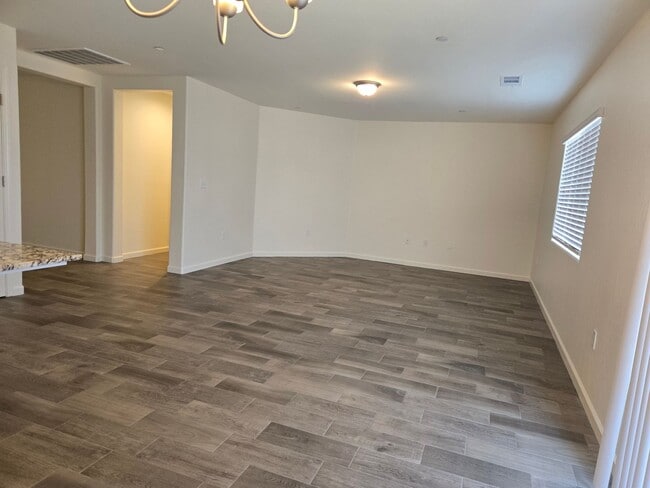 Building Photo - 3 BR 2 BA  available now