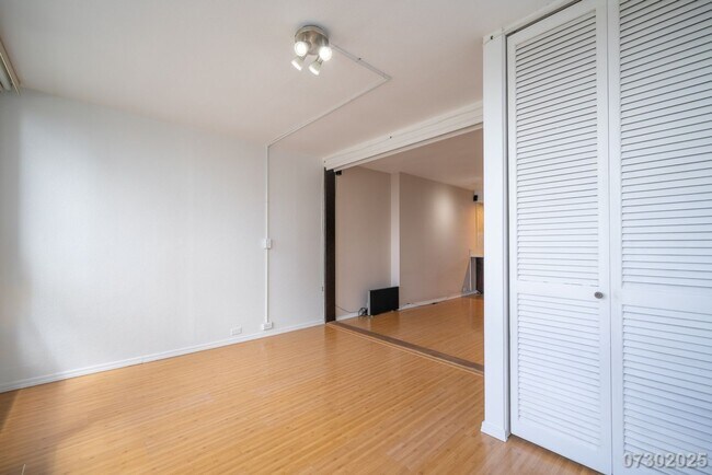 Building Photo - $2500.00 | 1BD/1BA Loft Style Condominium ...