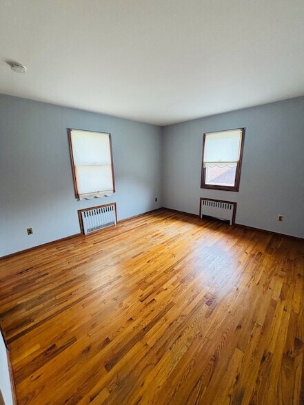 Building Photo - 45 Nassau Ave