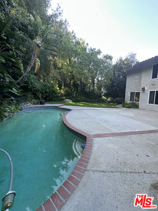 Building Photo - 23444 Park Hermosa