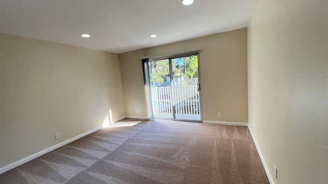 Building Photo - 20263 Northcove Square