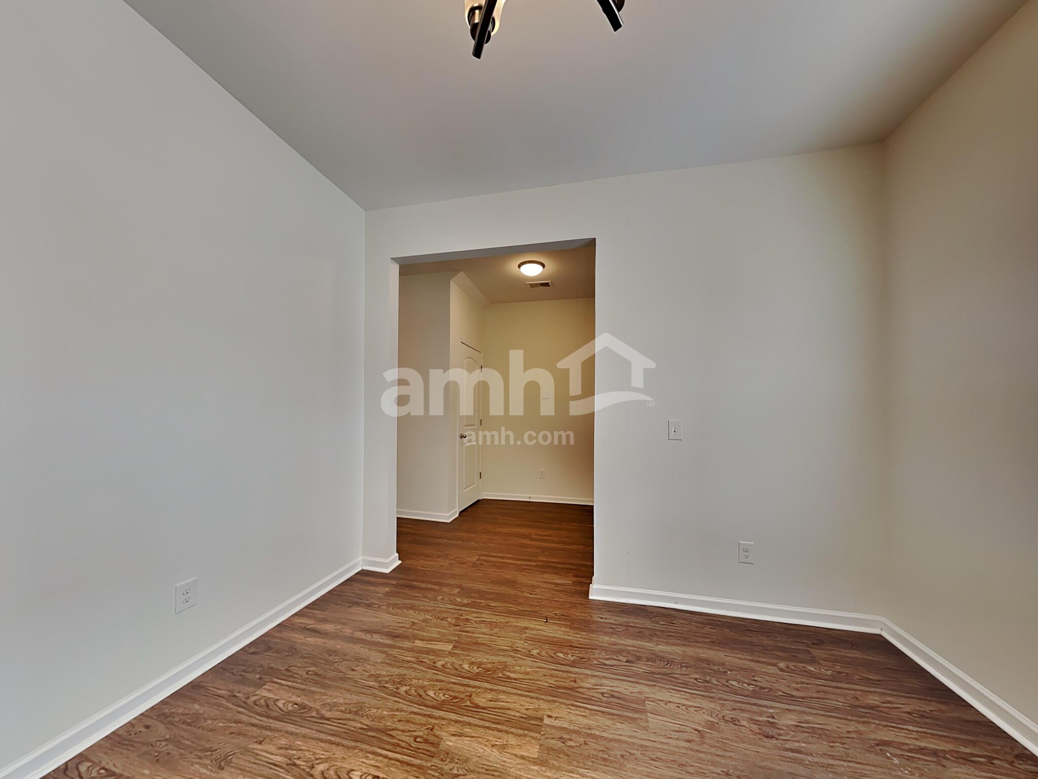 Building Photo - 355 Dunlin Dr