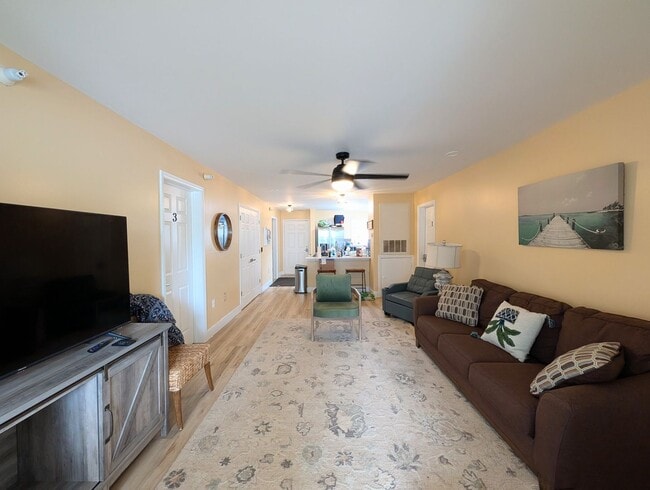 Building Photo - 2011 Wolfmill Dr