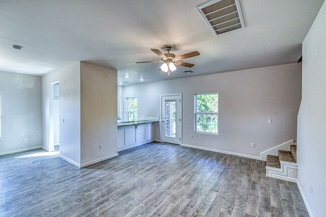 Building Photo - Brand New Construction! Lawn care included!