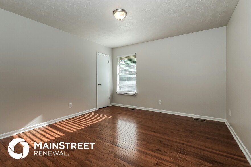 Building Photo - 6097 Twin Creeks Ct