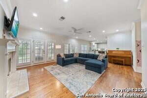 Building Photo - 7 Inwood Knoll