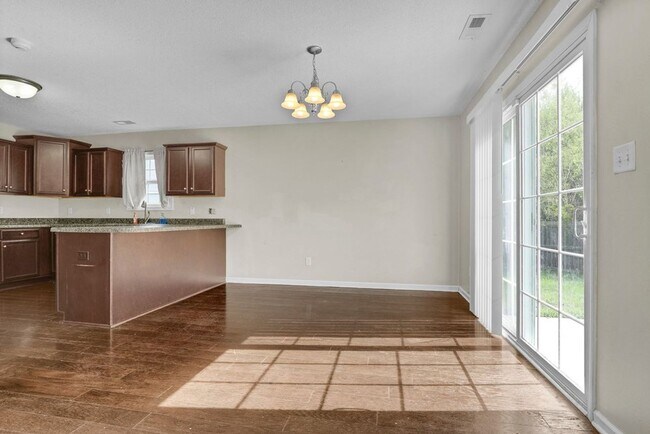 Building Photo - 202 Marsh Haven Dr