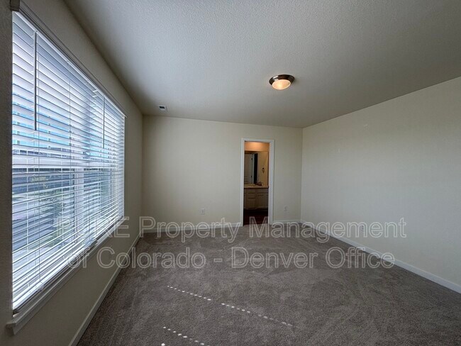 Building Photo - 933 S Eaton Park Way