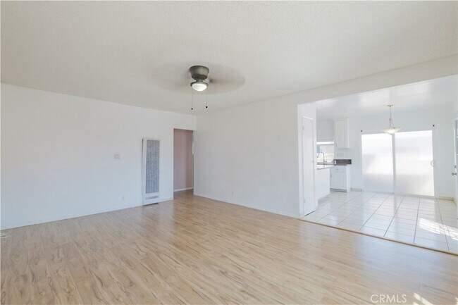 Building Photo - 4433 Triggs St