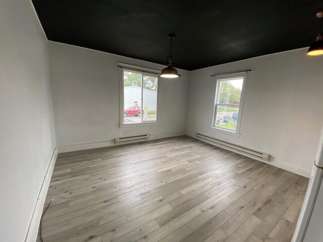 Studio - Living Room - Studios on 3rd