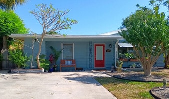Building Photo - 2313 Datura St