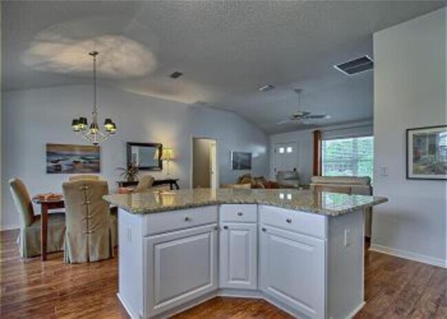 Building Photo - 780 Turbeville Terrace