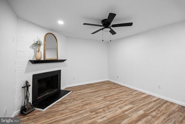 Building Photo - 68 Arbor Meadow Dr
