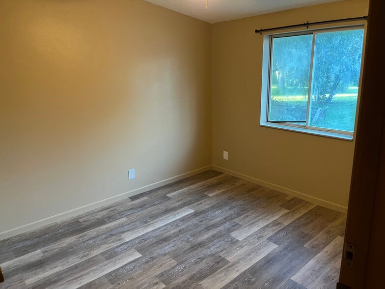 Building Photo - 1652 Barney Bass Rd