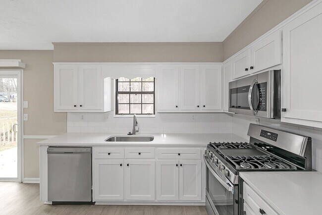 Building Photo - 2614 Bronco Trail