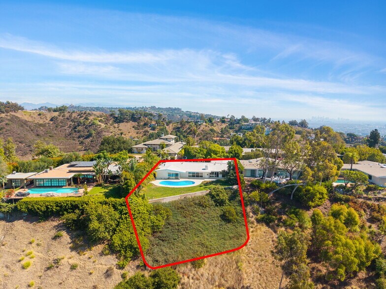 Building Photo - 1641 Tower Grove Dr