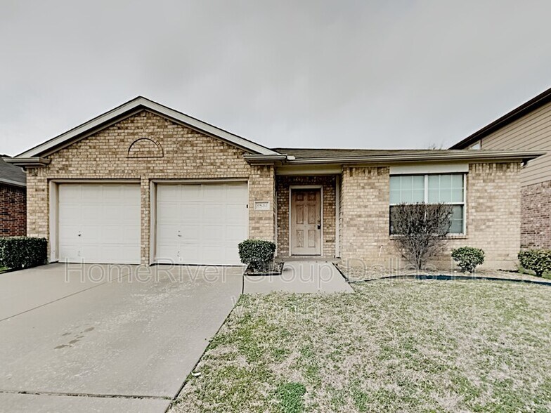 Primary Photo - 8544 Orleans Ln