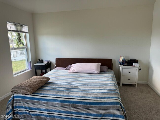 Building Photo - 2515 SW 2nd Terrace